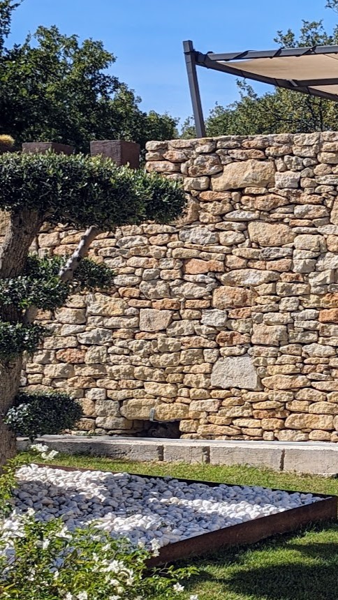 mur provence Milliet